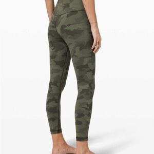 Lululemon align green camo, 28”, size 4